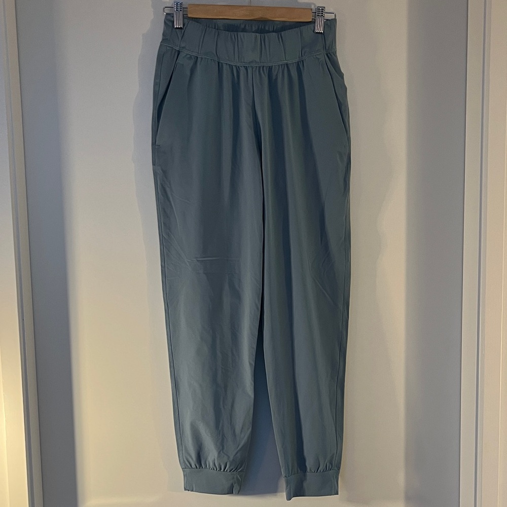 Cotopaxi Joggers